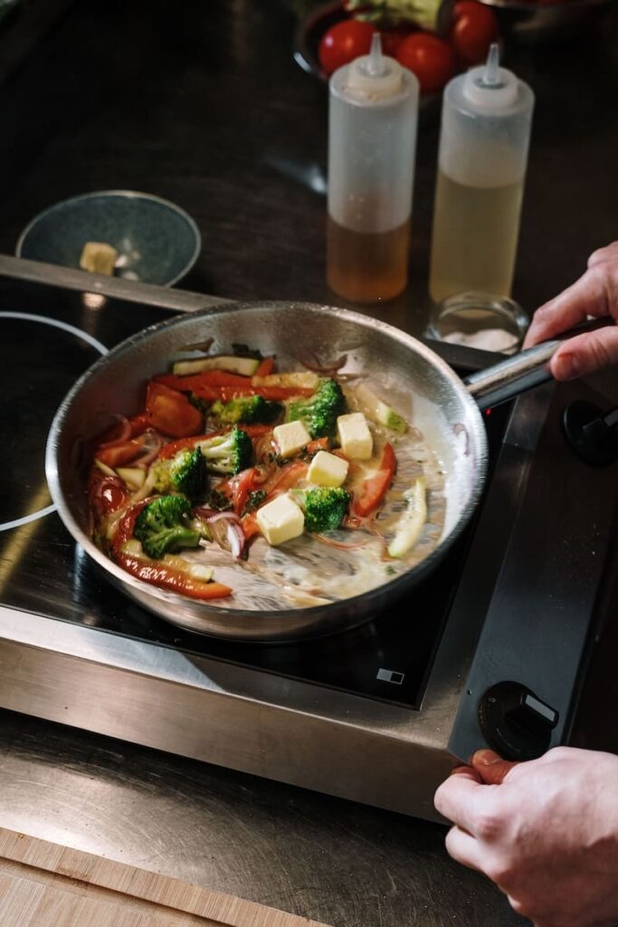 poele en inox pour cuisiner